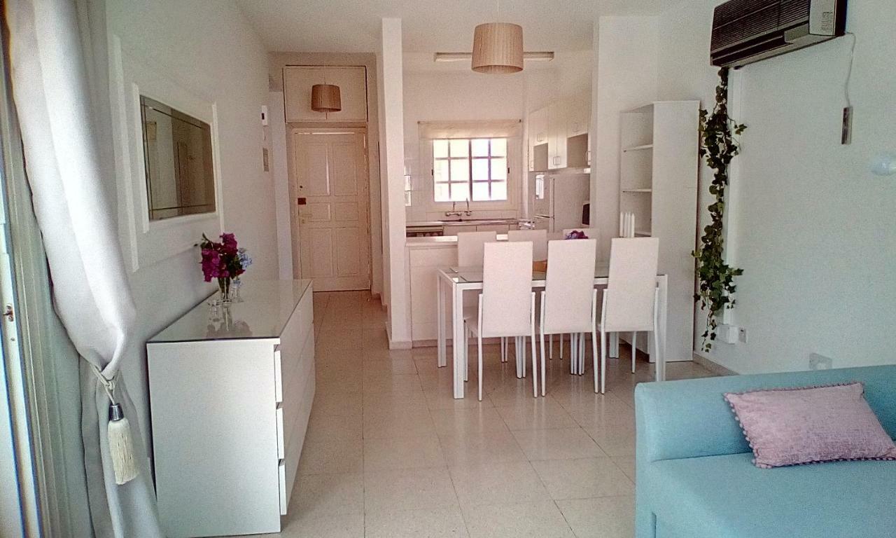 Limnaria West Park Apartment Paphos ภายนอก รูปภาพ