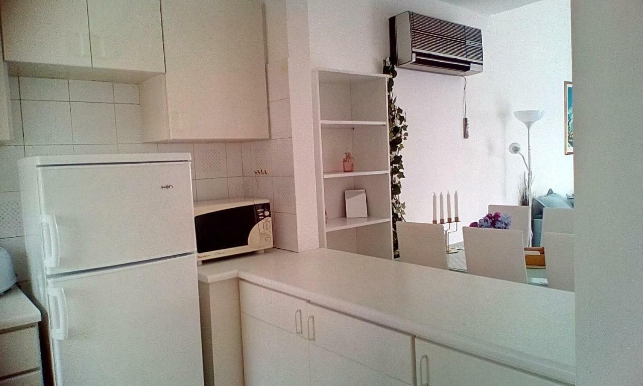 Limnaria West Park Apartment Paphos ภายนอก รูปภาพ