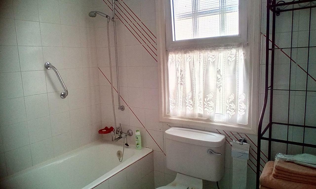 Limnaria West Park Apartment Paphos ภายนอก รูปภาพ