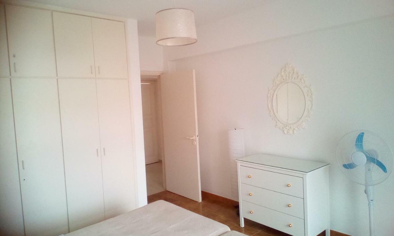 Limnaria West Park Apartment Paphos ภายนอก รูปภาพ