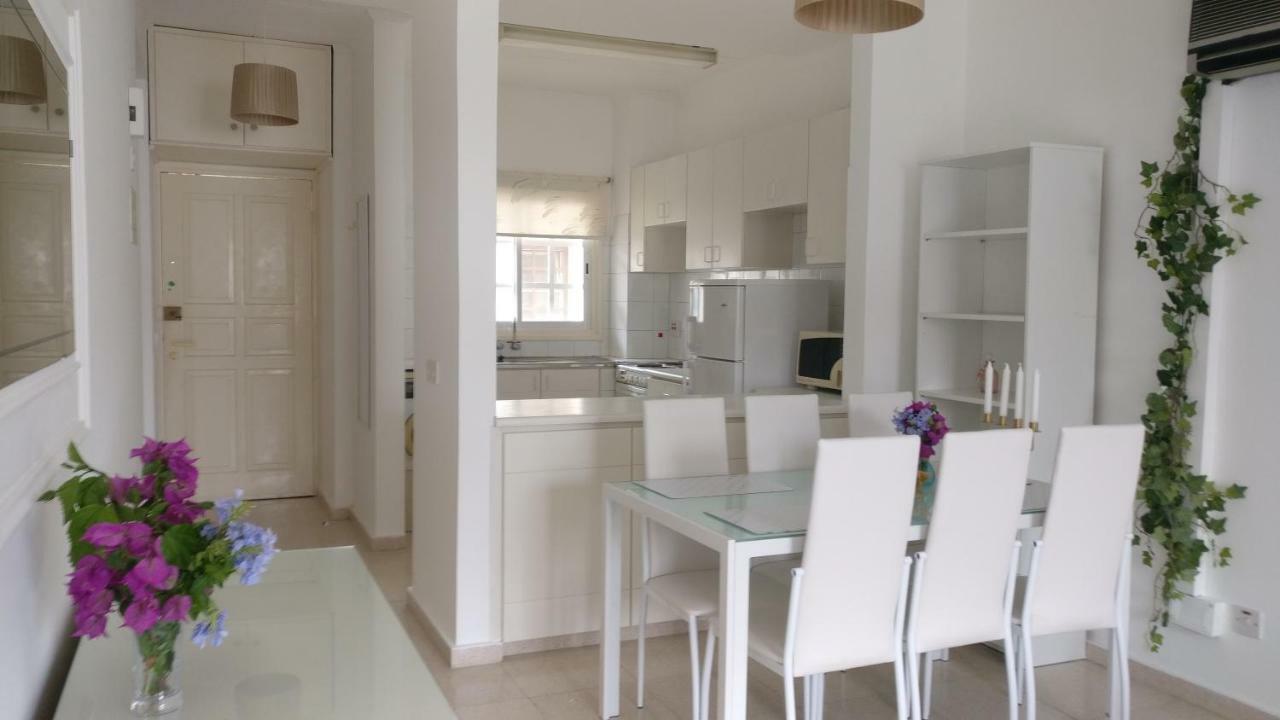 Limnaria West Park Apartment Paphos ภายนอก รูปภาพ