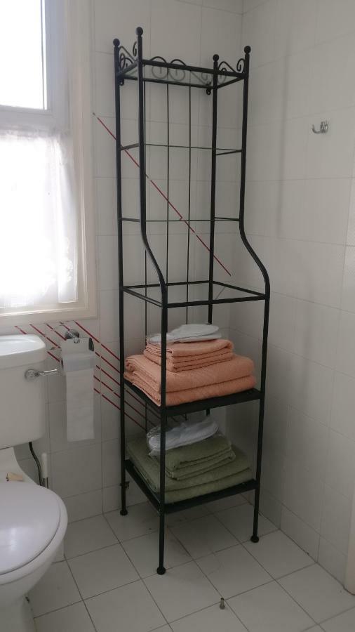 Limnaria West Park Apartment Paphos ภายนอก รูปภาพ