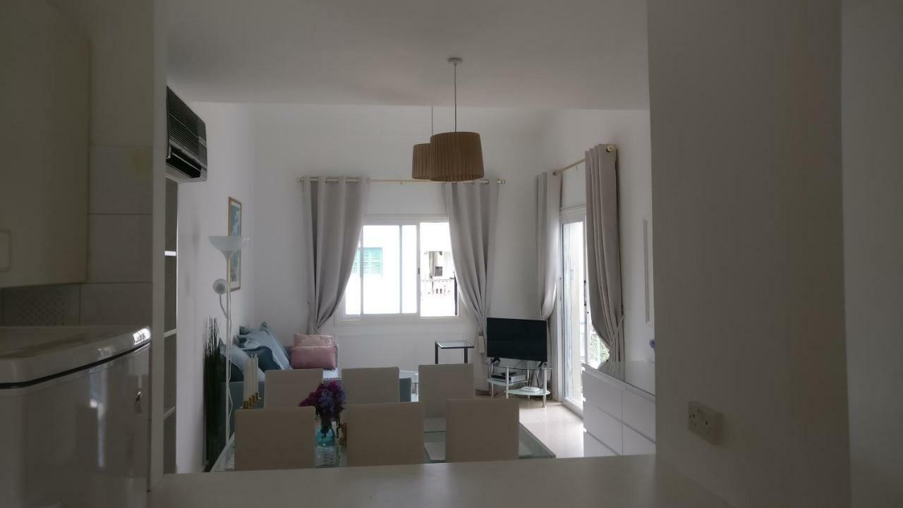 Limnaria West Park Apartment Paphos ภายนอก รูปภาพ